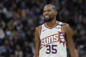 网友：你加盟勇士永久性地损害了NBA KD回复：我生来就是为了颠覆