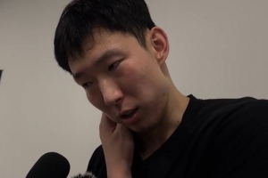 北京全场16次失误！周琦：球队在关键时刻处理球还是有点犹豫