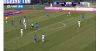 足协杯-于汉超3分钟头顶脚踢连进两球 上海申花2-0领先无锡吴钩