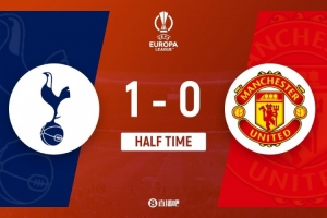 半场-热刺1-0曼联 约翰逊抢点破门阿玛德抽射造险马奎尔险送礼