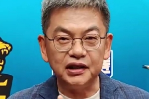 苏群：森林狼0-2落后我隐隐觉得会有天王山 G3赢了42分不太好