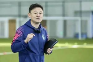 免费足球训练，为何退出要赔18万？孙继海青训营索赔争议