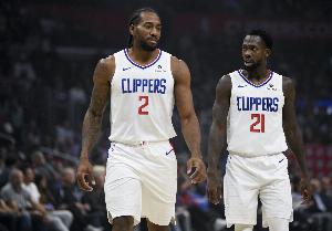 主持人：小卡不是超巨 贝弗利：2DPOY+2FMVP 你在说啥呢