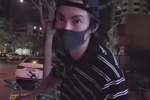 支持哈利！王鹤棣晒视频骑小黄车支持步行者