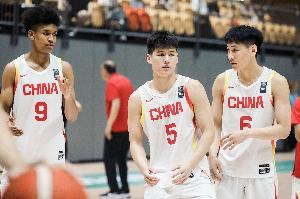 弹无虚发！陈家政4投4中拿到13分3板 三分3中3