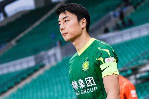 李磊：目标超越周挺的299场，很想在本赛季随国安拿下中超冠军