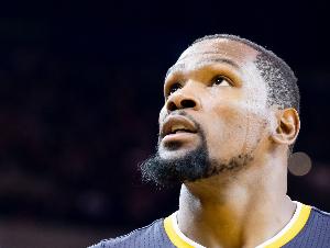成为俱乐部小股东！巴黎官方：NBA球星杜兰特和母公司QSI签署协议