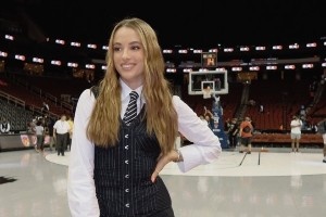 美女主持瑞秋遭BIG3解雇！原因是BIG3比赛期间转发克拉克集锦！