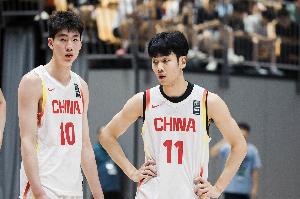 苏群：中国U19男篮整体防守强度和联防灵活性都能赶上世界潮流