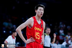 😀郇斯楠U19世界杯首秀8盖帽后 收获NCAA D1西北大学Offer