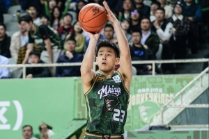 孔祥宇：夏联名单是可调的&林葳有希望出战夏联 他大概率不回CBA