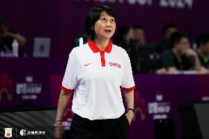 U19女篮世界杯-冉珂嘉9分 中国队半场37-68落后美国队31分