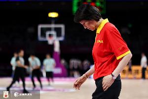 历史级惨败！中国U19女篮狂输美国U19女篮65分 末节9-28净负19分