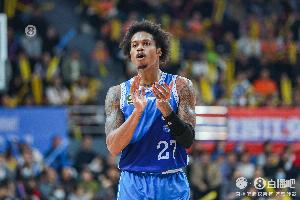真快🤯媒体人：青岛锁定第四外援 为上赛季效力福建的约瑟夫-杨