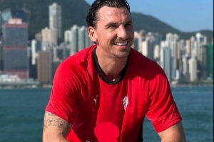 伊布把米兰训练服胸前广告PS掉，意媒：和他的个人赞助存在竞争