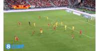 莱奥奔袭+小角度爆射破门+致敬若塔，AC米兰1-0领先利物浦