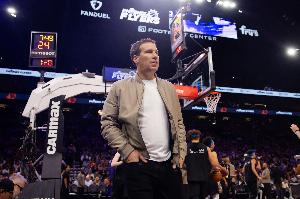ESPN：太阳10个月内5次被员工起诉 有员工称患癌后被球队阻挠休假